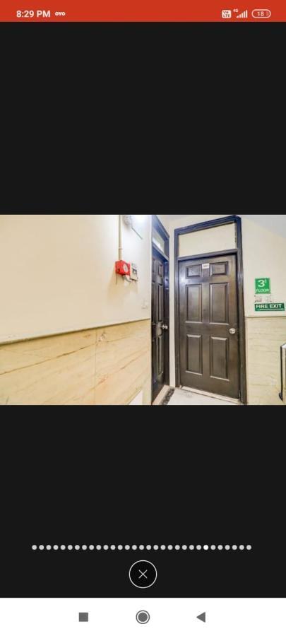 Hotel Mahalaxmi Deluxe 뉴델리 외부 사진